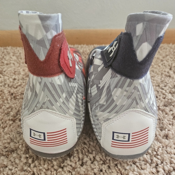 Mens Under Armour Football Cleats - Picture 5 of 6